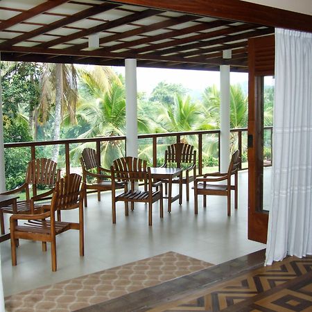 Serene Villa Ratnapura Kültér fotó