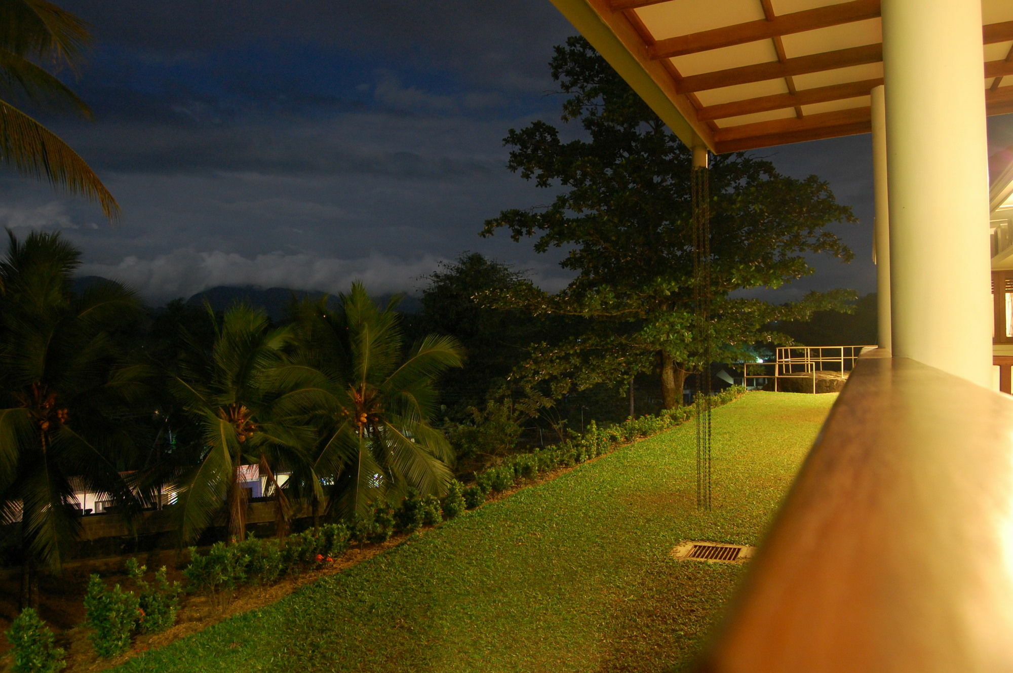 Serene Villa Ratnapura Kültér fotó